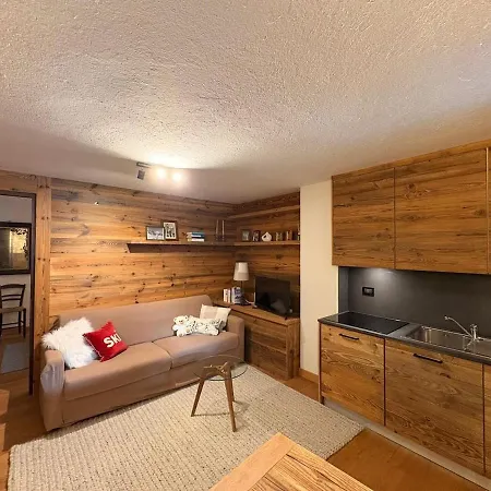 Maison Du Glacier Apartment